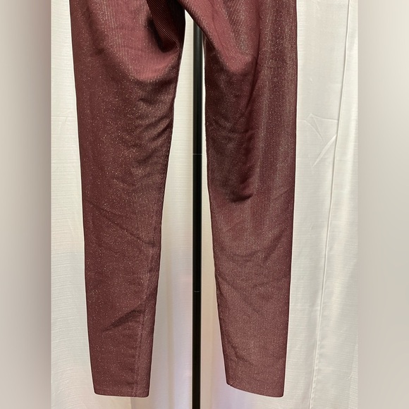 BEACH RIOT GLITTER AYLA LEGGING - BITTER
CHOCOLATE | size Small - Picture 6 of 9